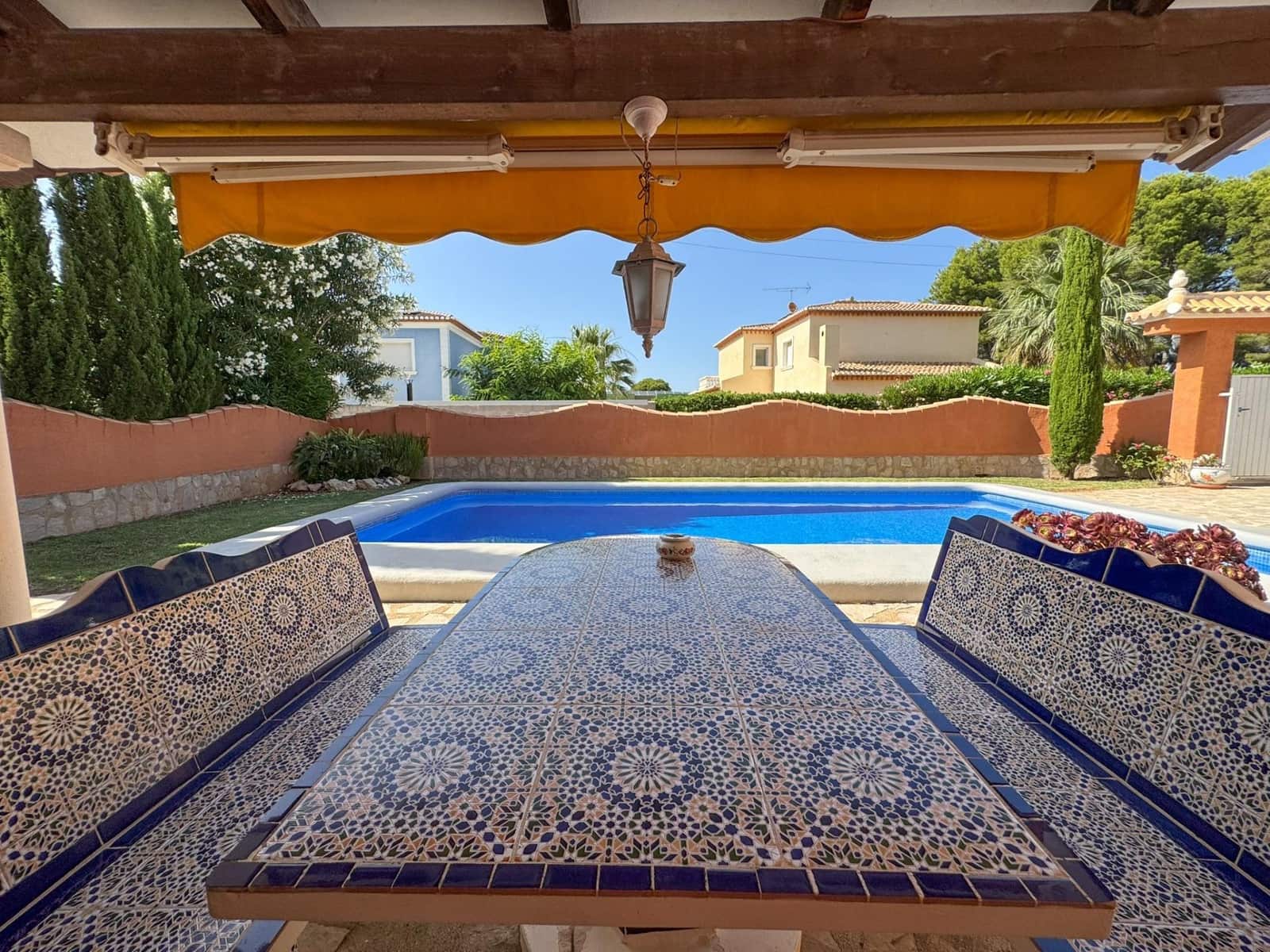 3 soverom Villa til salgs i Denia med svømmebasseng garasje - € 639 000 (Ref: 9934206)