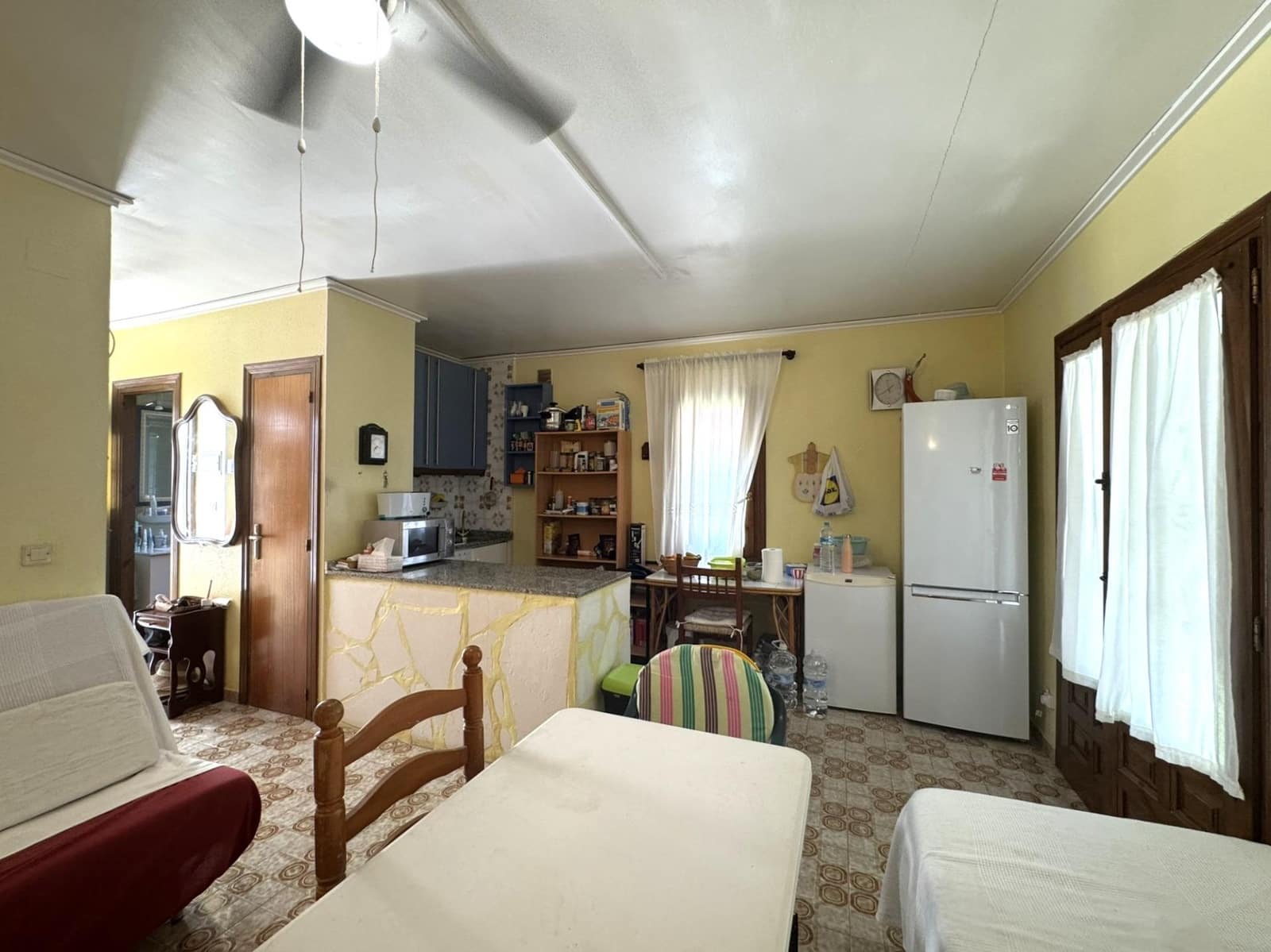 1 makuuhuone Rivitalo myytävänä paikassa Denia mukana uima-altaan - 180 000 € (Ref: 9938189)