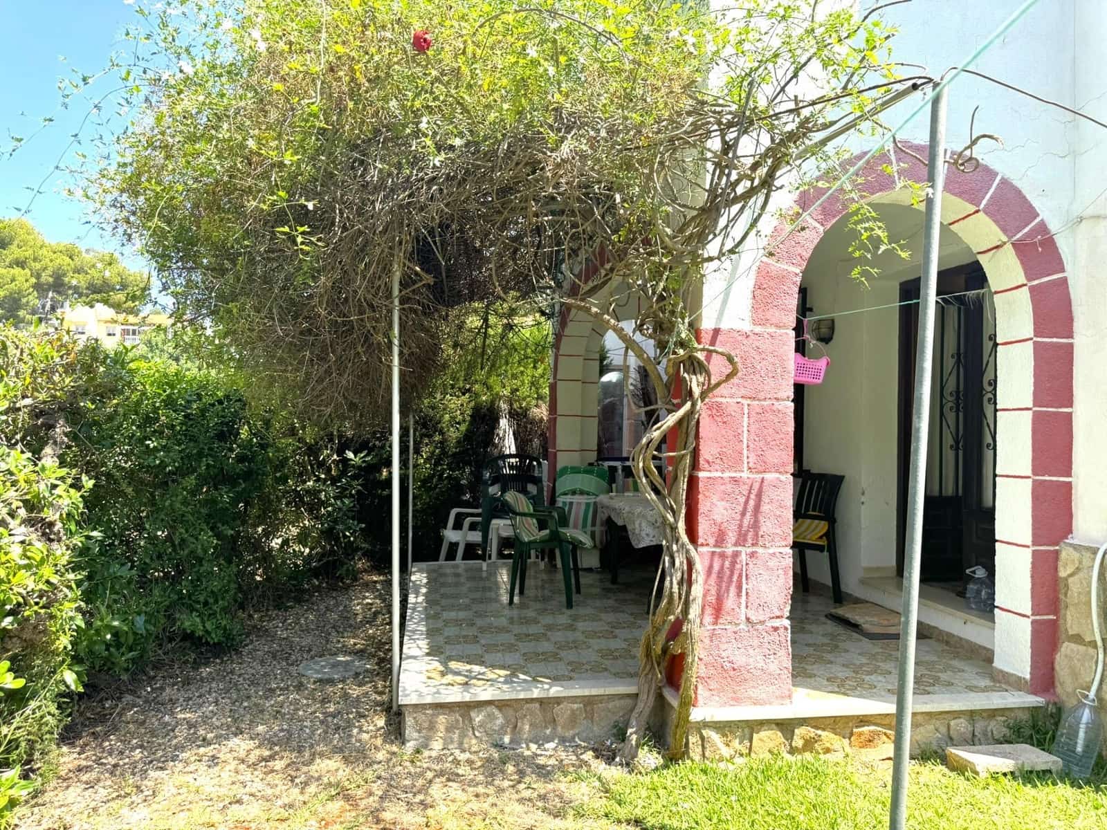 1 makuuhuone Rivitalo myytävänä paikassa Denia mukana uima-altaan - 180 000 € (Ref: 9938189)