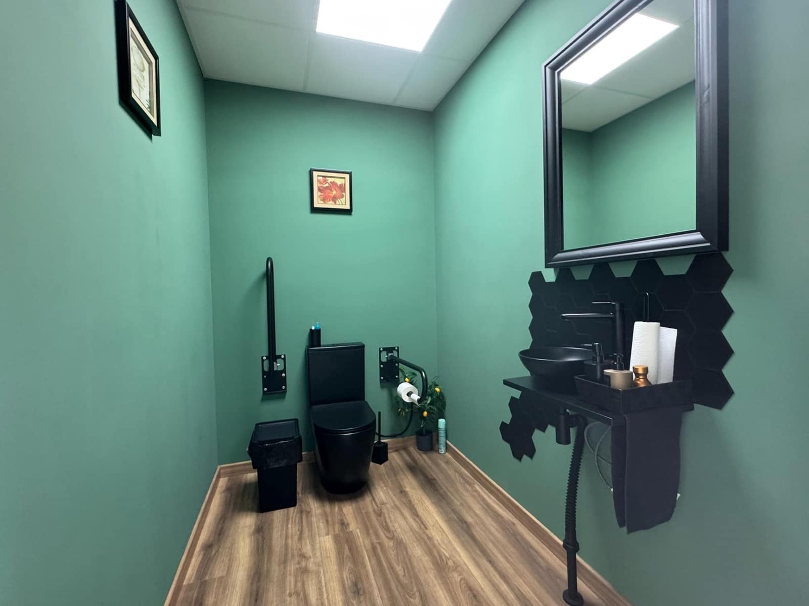 1 bedroom Commercial for rent in Denia - € 1,040 (Ref: 9938190)