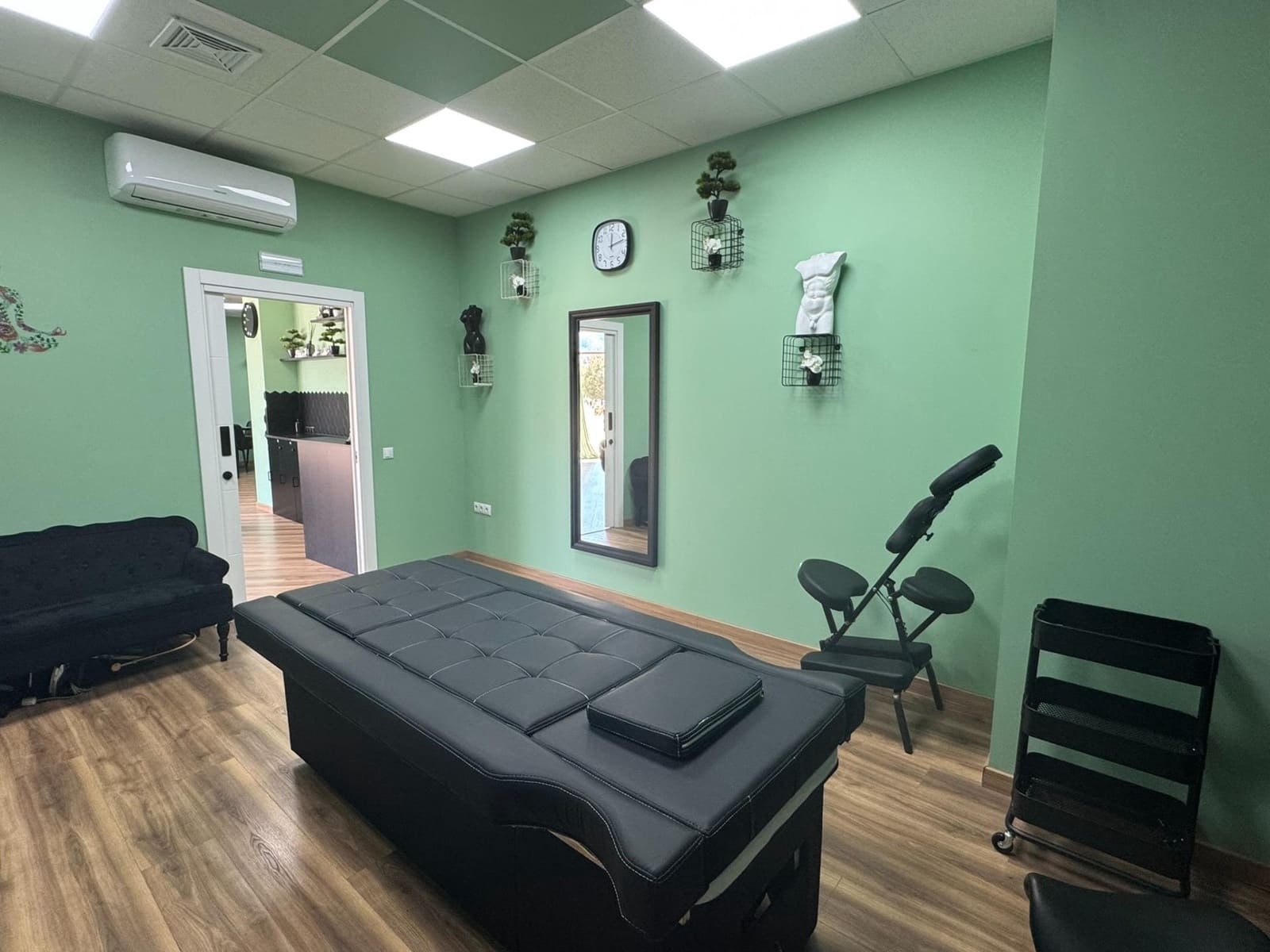 1 bedroom Commercial for rent in Denia - € 1,040 (Ref: 9938190)