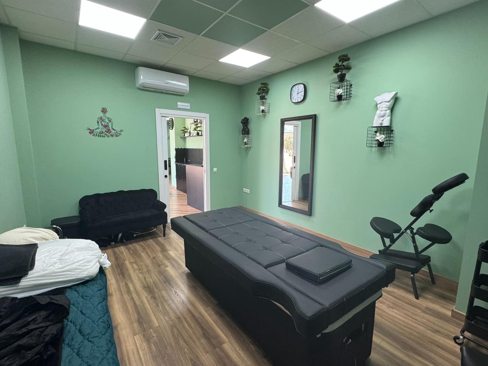 1 bedroom Commercial for rent in Denia - € 1,040 (Ref: 9938190)