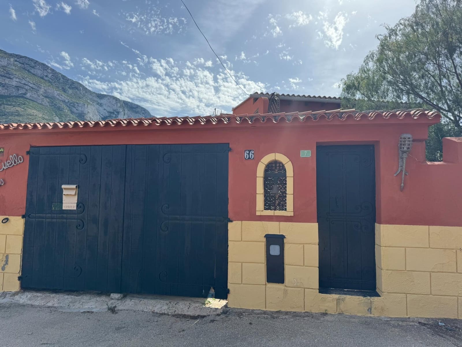 3 bedroom Villa for sale in Denia with pool garage - € 429,000 (Ref: 9942527)