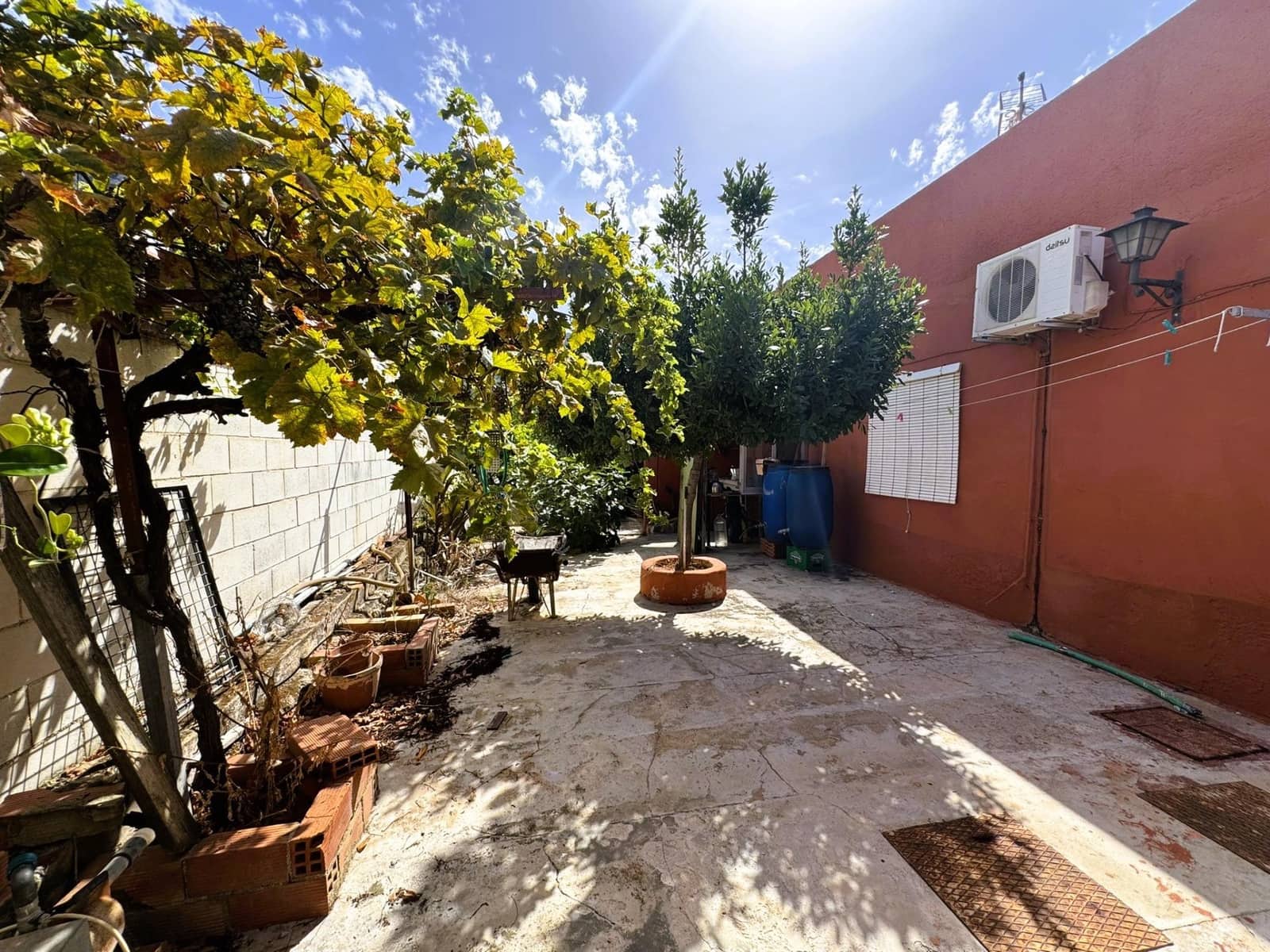 3 bedroom Villa for sale in Denia with pool garage - € 429,000 (Ref: 9942527)