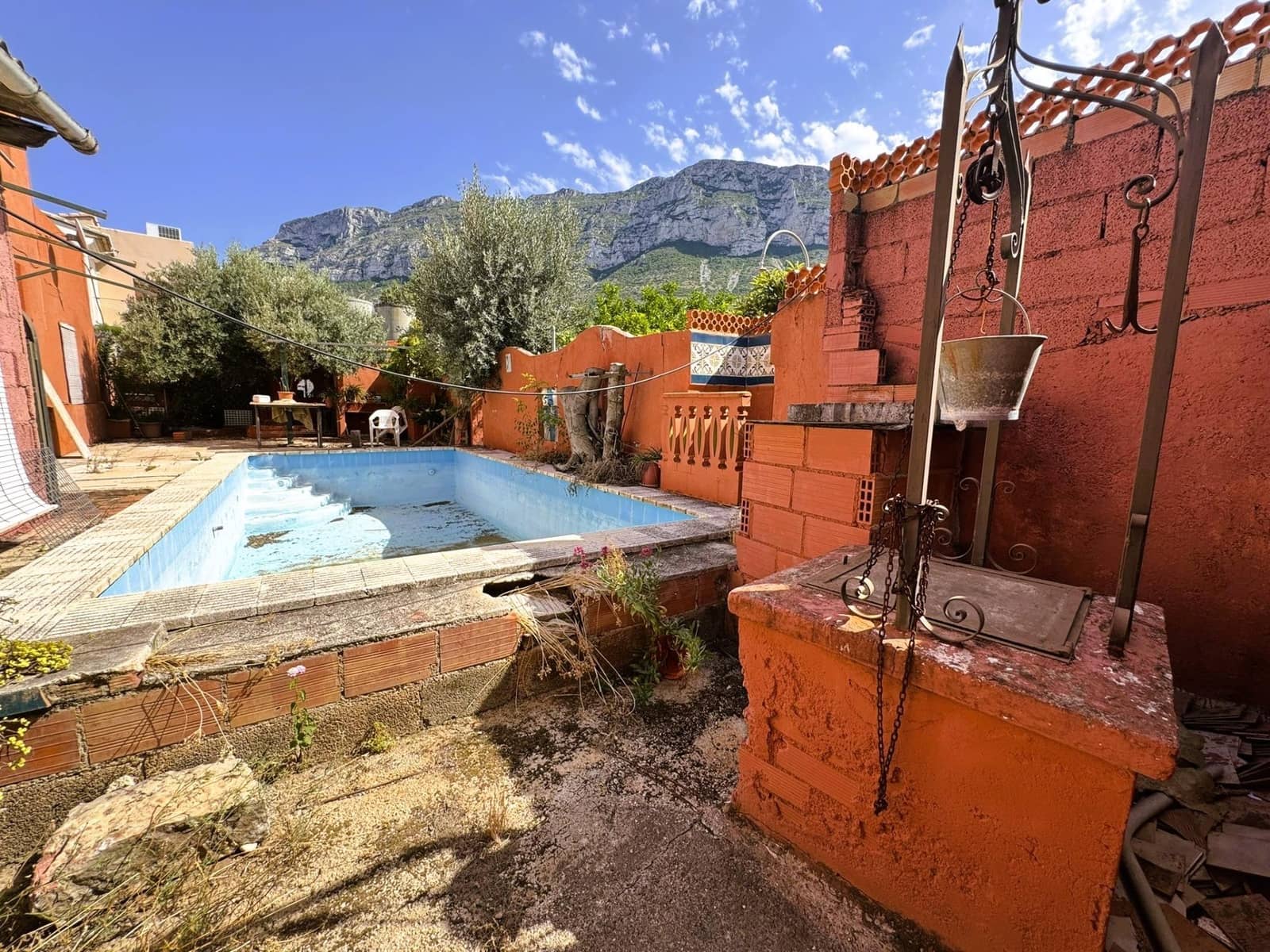 3 bedroom Villa for sale in Denia with pool garage - € 429,000 (Ref: 9942527)