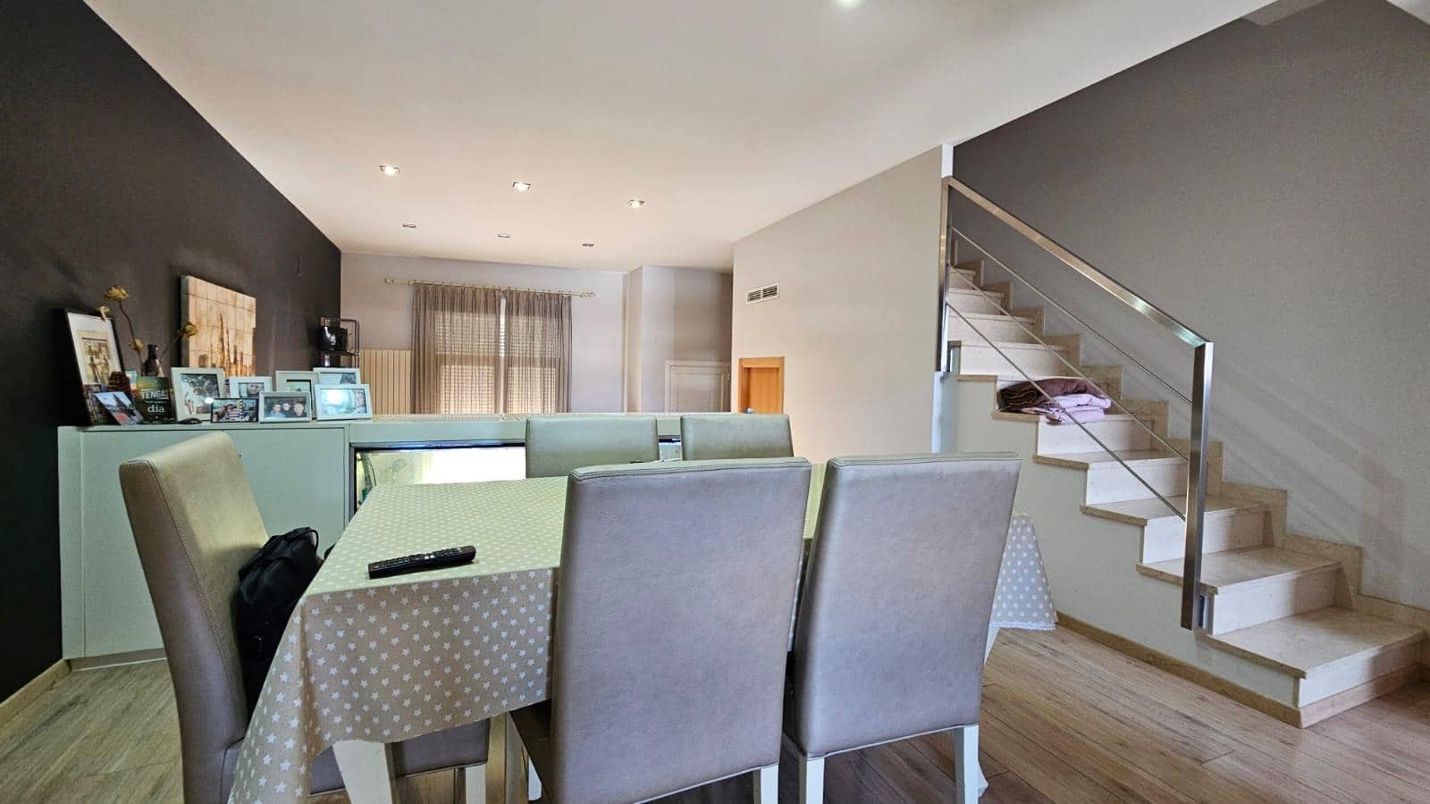 4 chambre Villa/Maison Mitoyenne à vendre à Ondara - 370 000 € (Ref: 9952628)