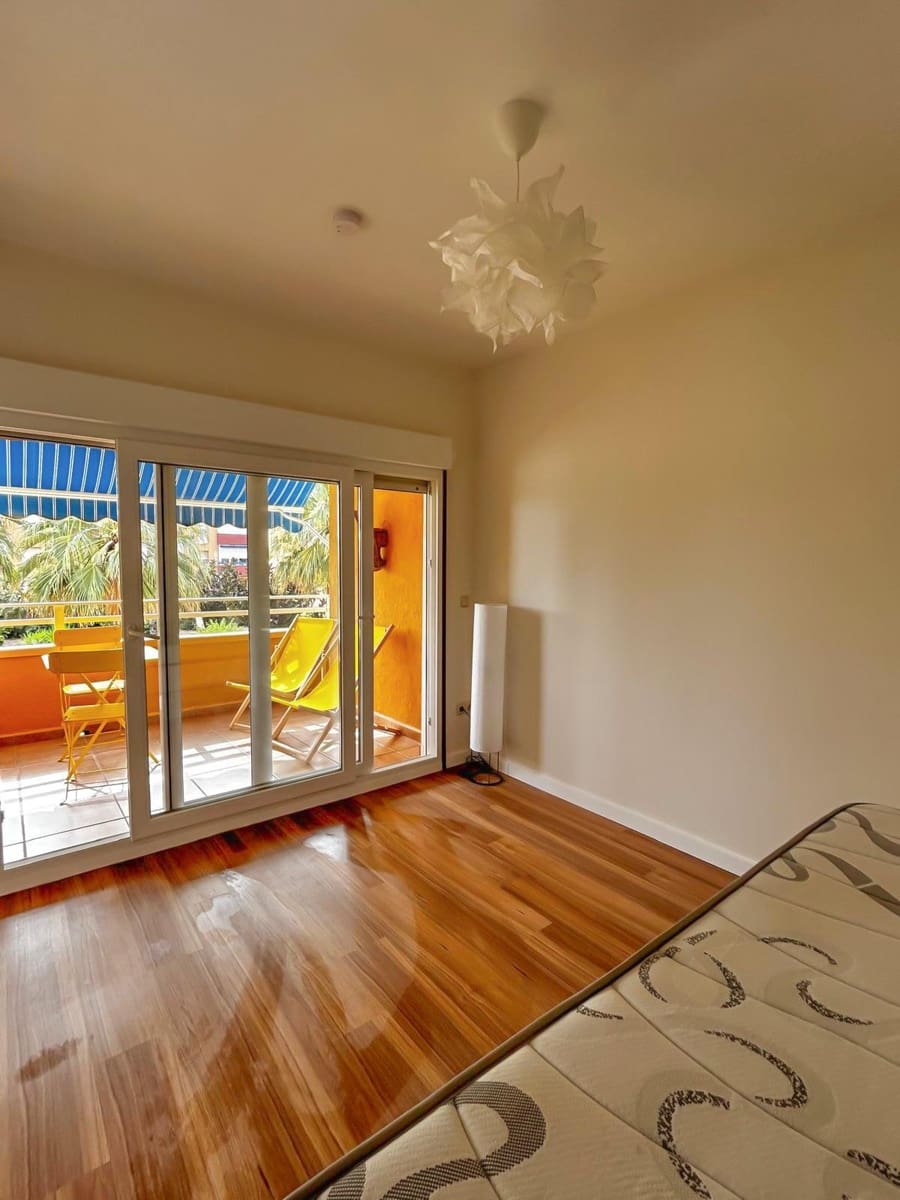 Studio til leje i Denia - € 650 (Ref: 9962706)