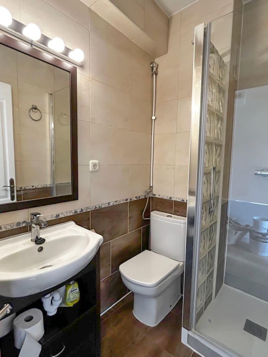 Studio til leje i Denia - € 650 (Ref: 9962706)