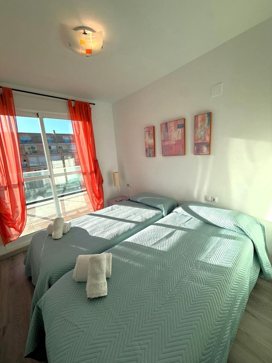 2 quarto Apartamento para venda em Denia com piscina - 360 000 € (Ref: 9990719)