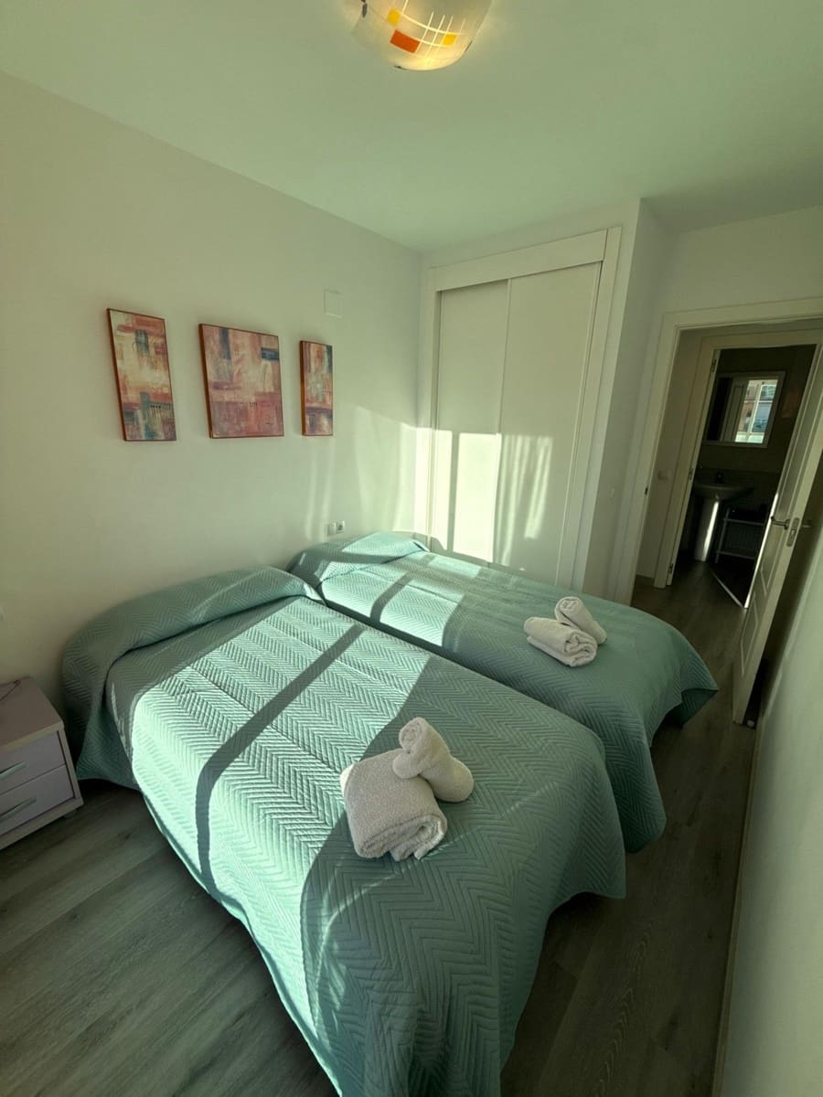 2 quarto Apartamento para venda em Denia com piscina - 360 000 € (Ref: 9990719)