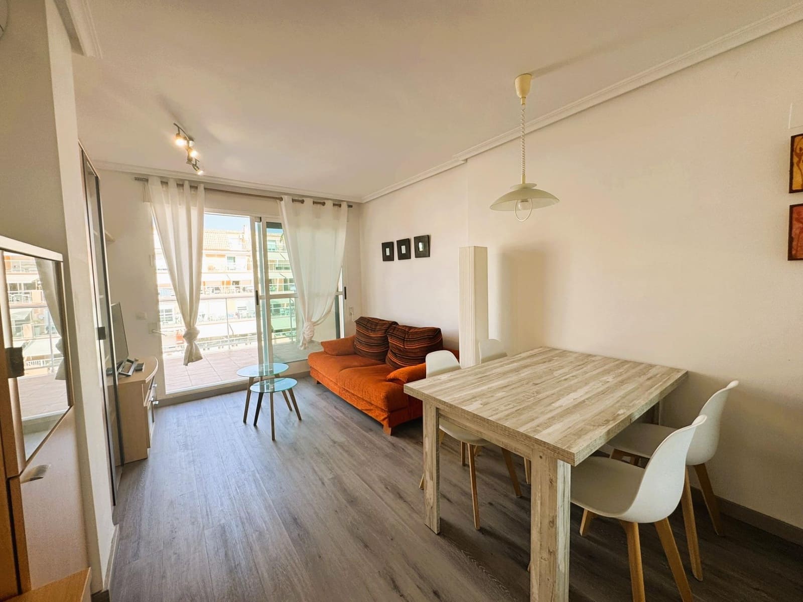 2 quarto Apartamento para venda em Denia com piscina - 360 000 € (Ref: 9990719)