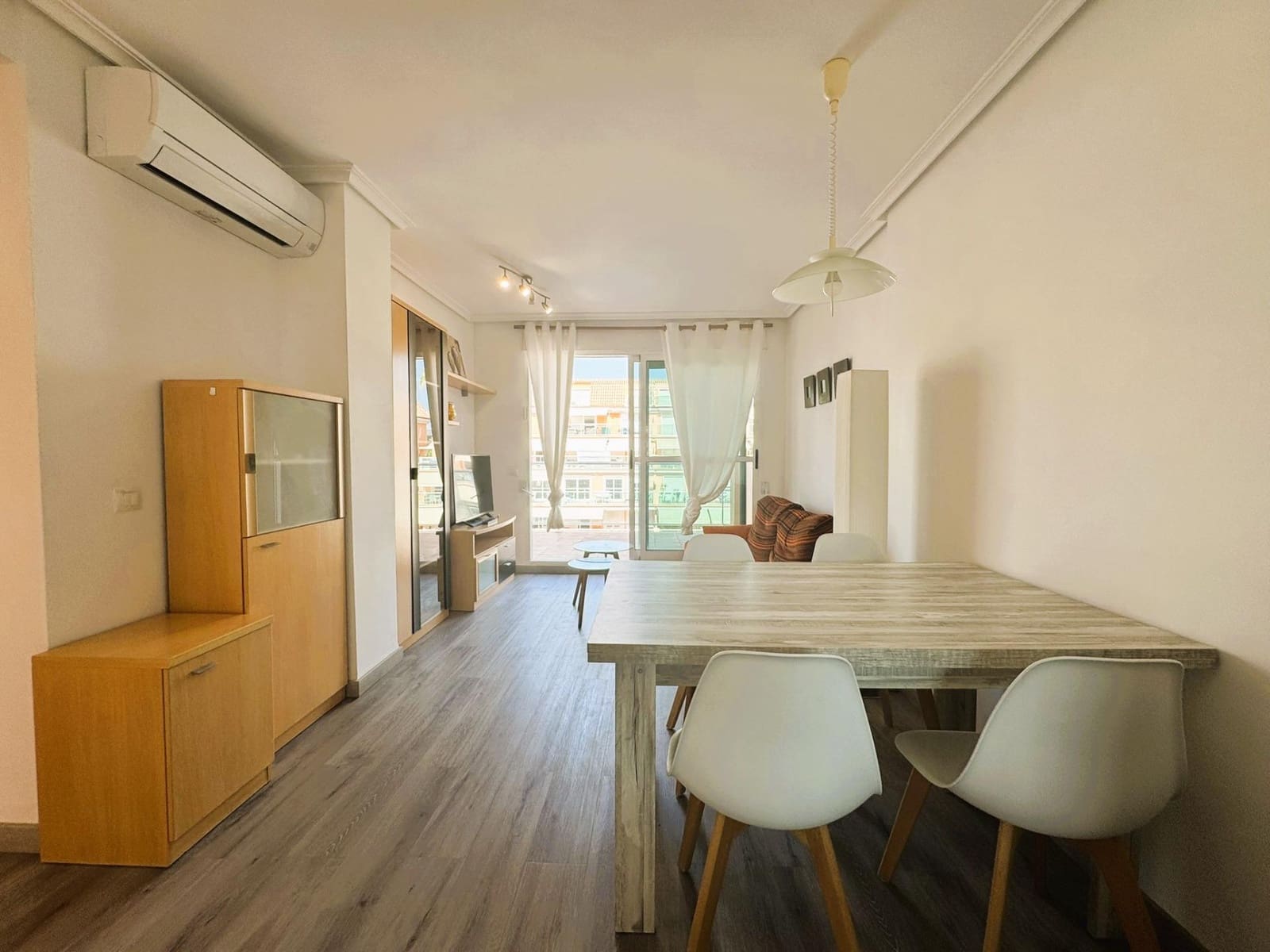 2 quarto Apartamento para venda em Denia com piscina - 360 000 € (Ref: 9990719)