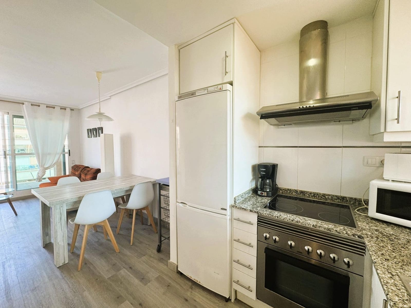 2 quarto Apartamento para venda em Denia com piscina - 360 000 € (Ref: 9990719)