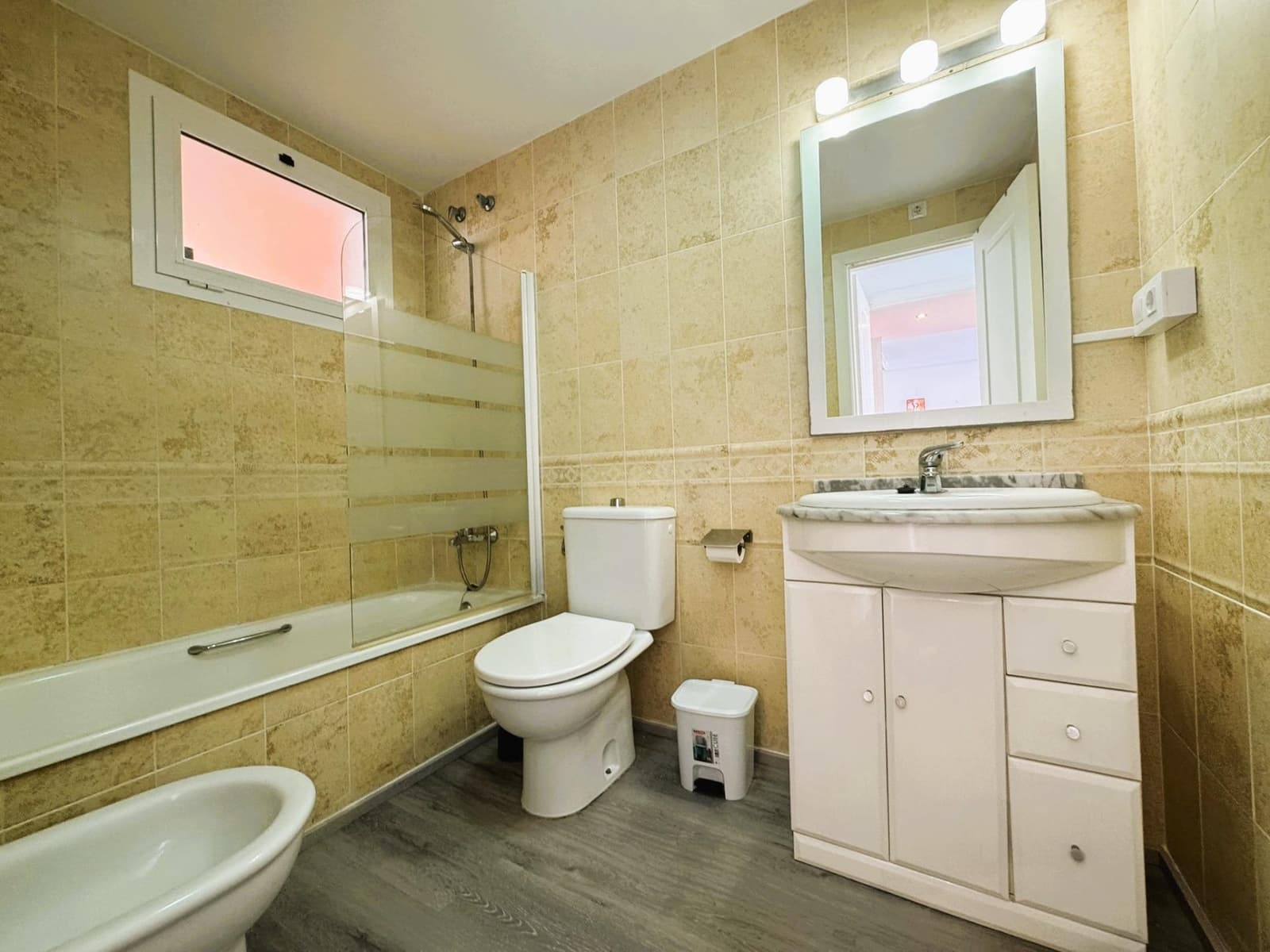 2 quarto Apartamento para venda em Denia com piscina - 360 000 € (Ref: 9990719)
