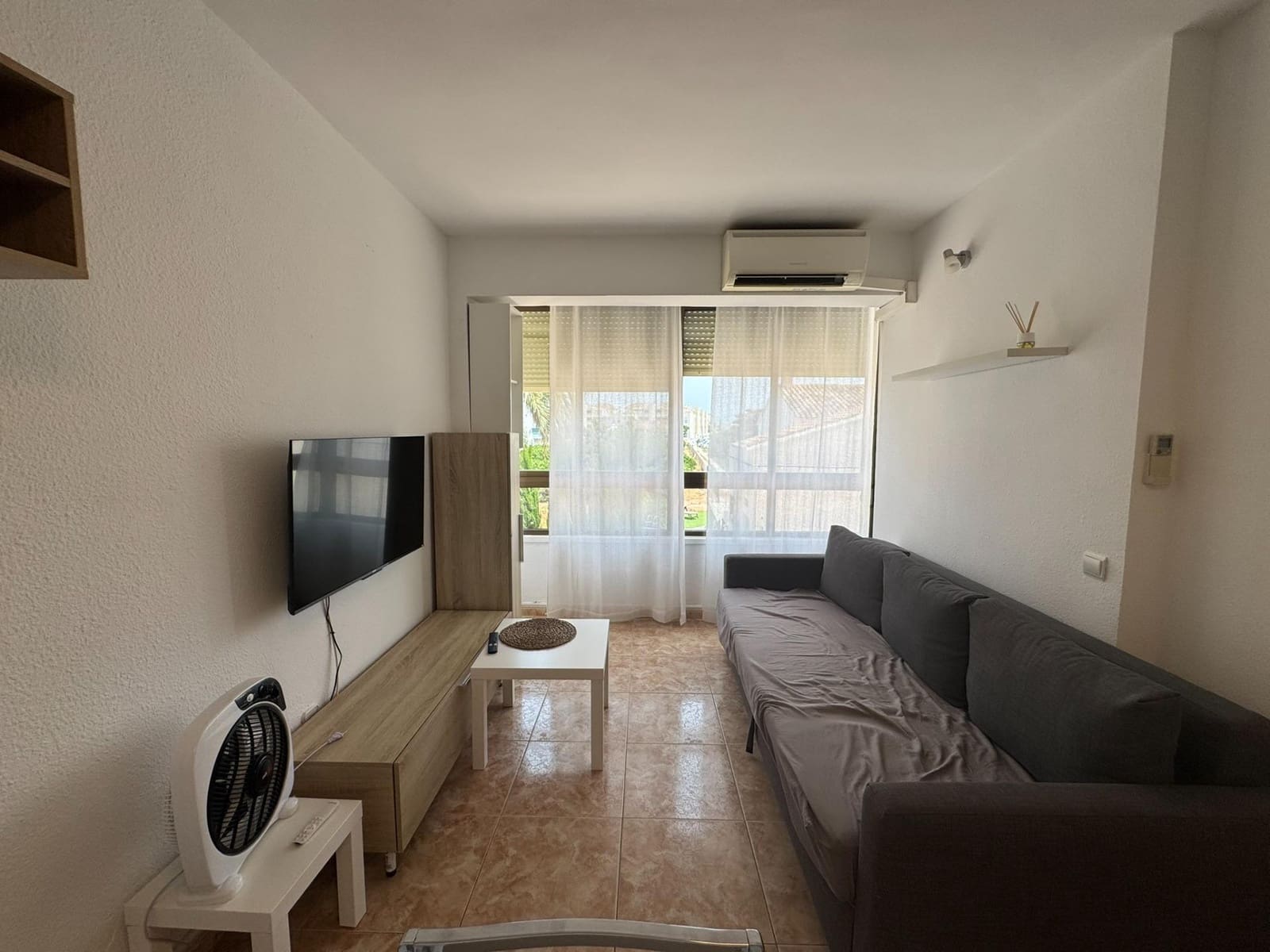 1 slaapkamer Studio te huur in Denia - € 750 (Ref: 9994249)