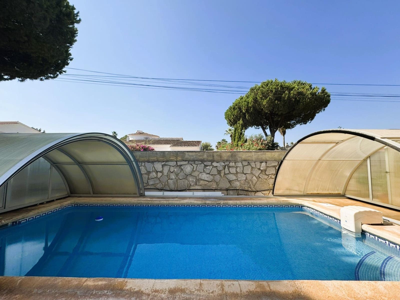 3 soverom Villa til salgs i Denia med svømmebasseng garasje - € 649 000 (Ref: 9994250)