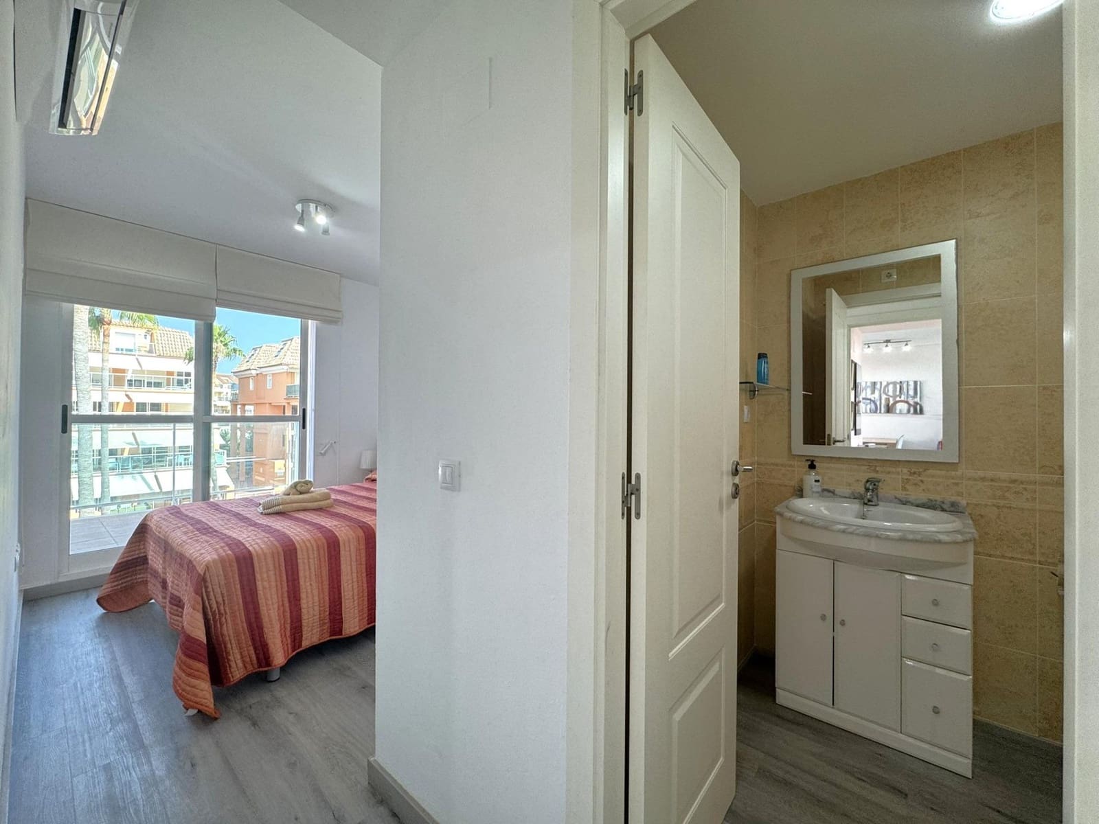 2 chambre Appartement à vendre à Denia avec piscine garage - 370 000 € (Ref: 9994251)