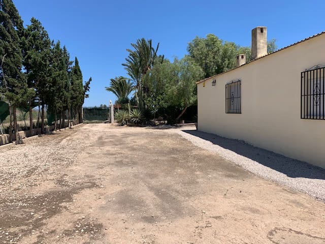 Finca/Landehus til salg i Torrevieja - € 299.000 (Ref: 9061908)