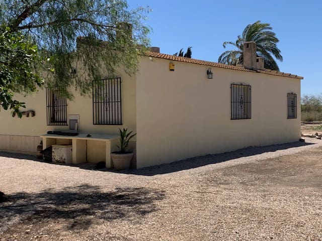 Villa/Maison à vendre à El Pinet - 299 999 € (Ref: 9265650)