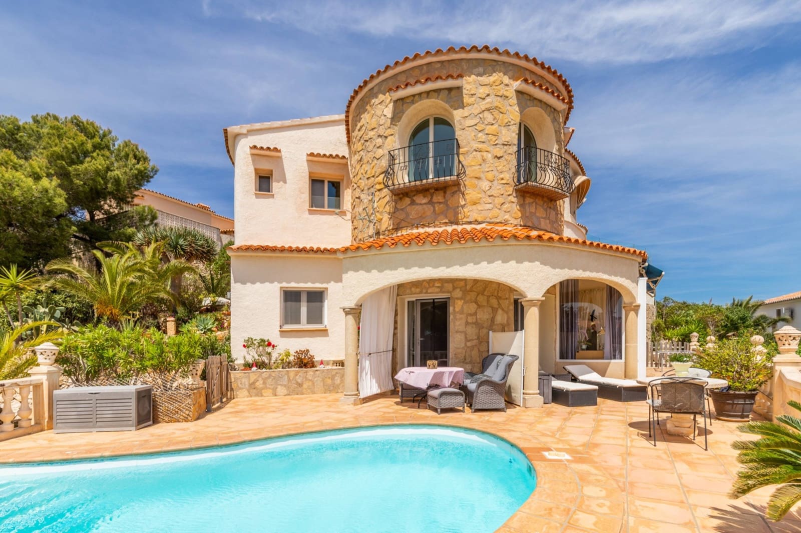 5 bedroom Villa for sale in Javea / Xabia with pool garage - € 2,150,000 (Ref: 10044828)