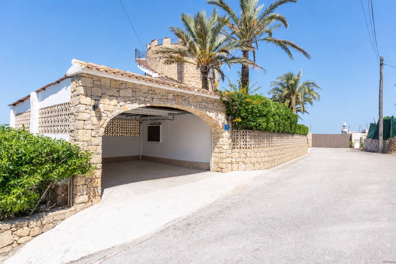 4 bedroom Villa for sale in Javea / Xabia with pool garage - € 1,495,000 (Ref: 10055296)