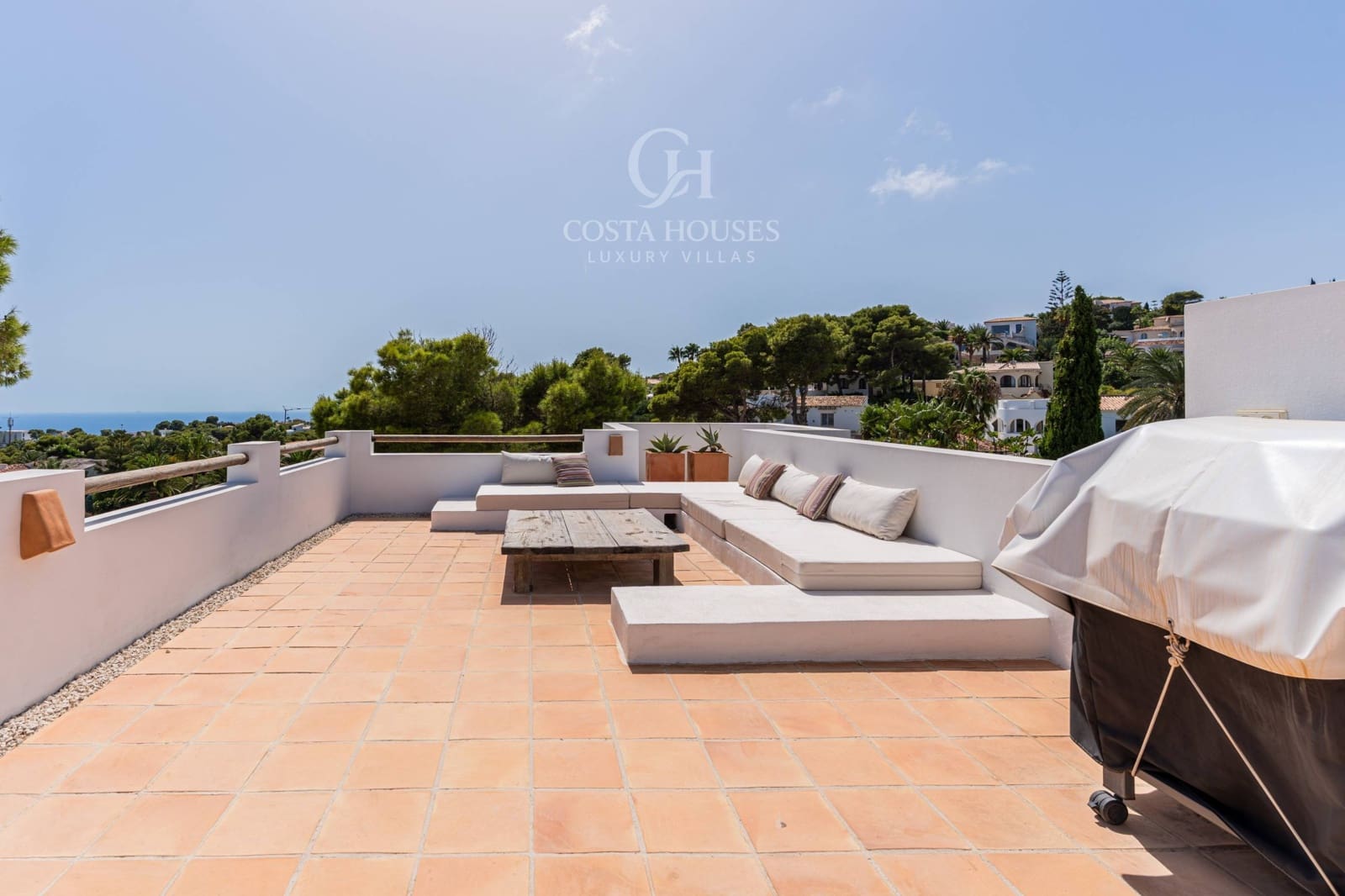 5 bedroom Villa for sale in Javea / Xabia with pool garage - € 1,695,000 (Ref: 10059155)