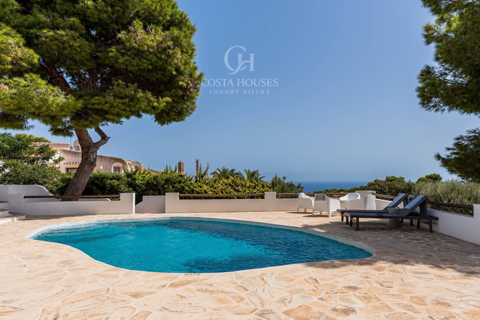 5 bedroom Villa for sale in Javea / Xabia with pool garage - € 1,695,000 (Ref: 10059155)