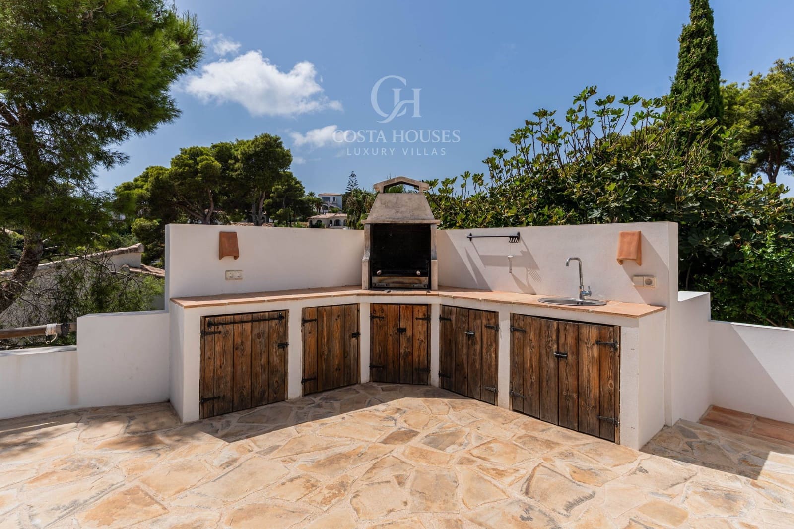 5 bedroom Villa for sale in Javea / Xabia with pool garage - € 1,695,000 (Ref: 10059155)