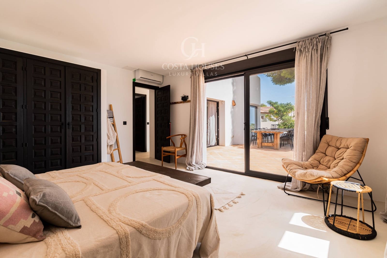 5 bedroom Villa for sale in Javea / Xabia with pool garage - € 1,695,000 (Ref: 10059155)