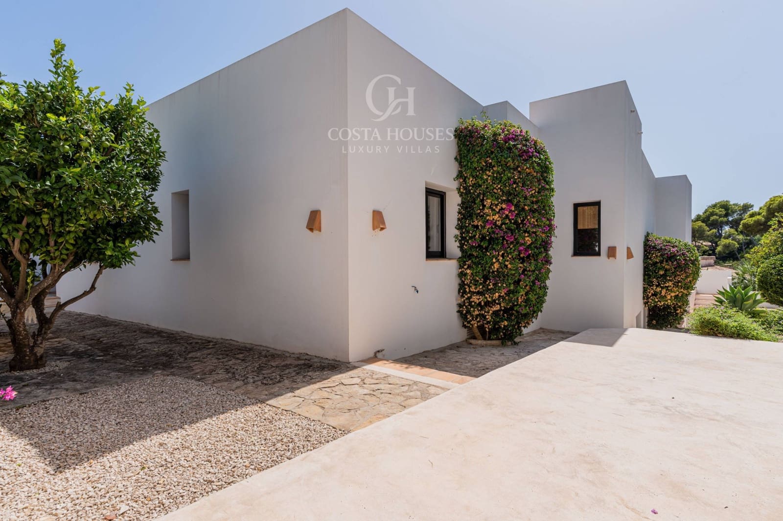 5 bedroom Villa for sale in Javea / Xabia with pool garage - € 1,695,000 (Ref: 10059155)