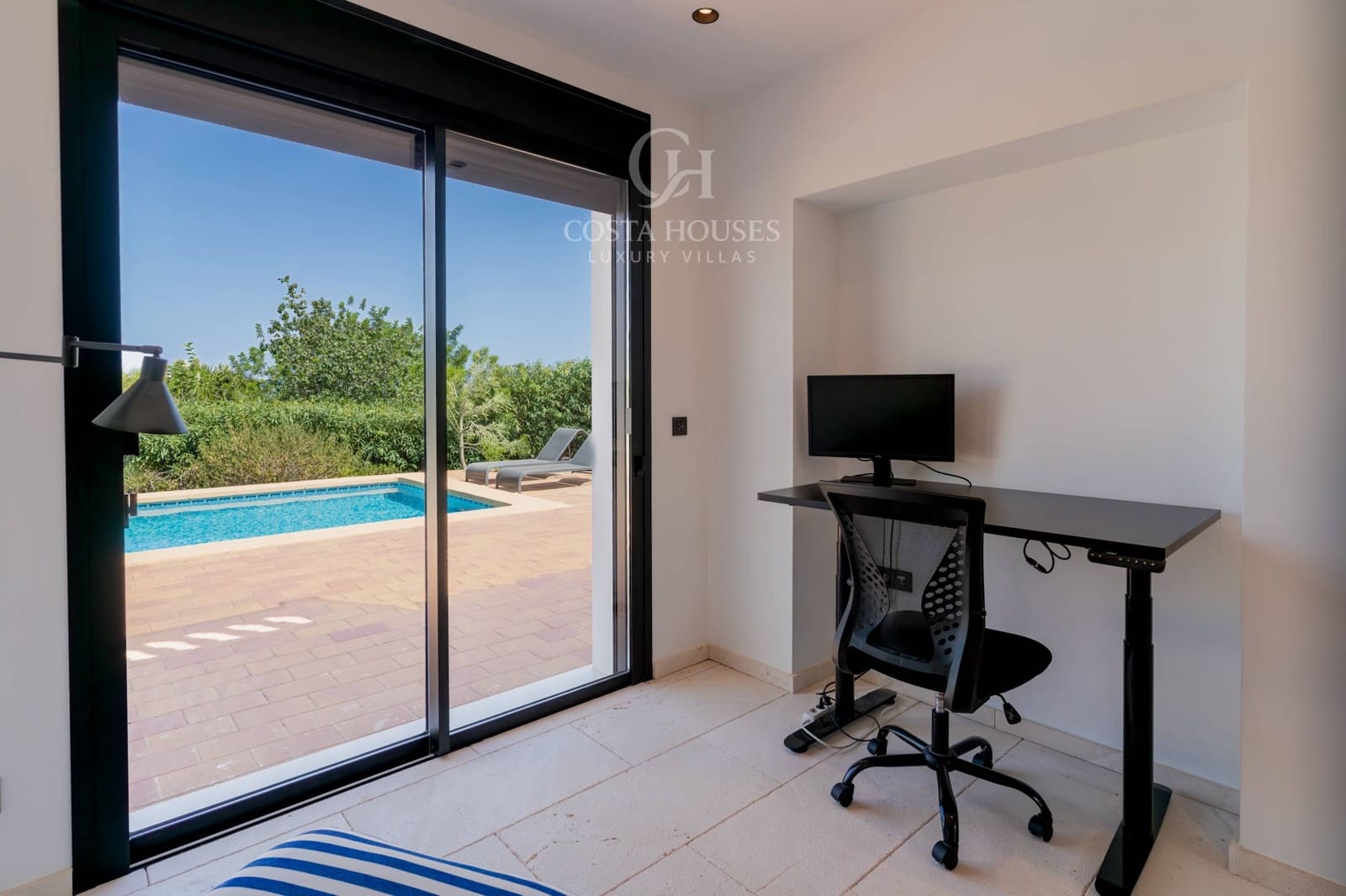 4 camera da letto Villa in vendita in Adsubia con piscina - 1.600.000 € (Rif: 10064687)