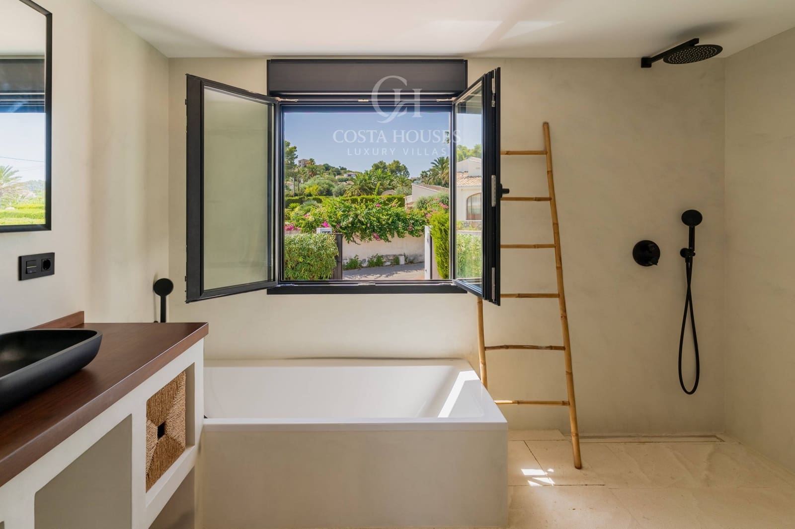 4 camera da letto Villa in vendita in Adsubia con piscina - 1.600.000 € (Rif: 10064687)