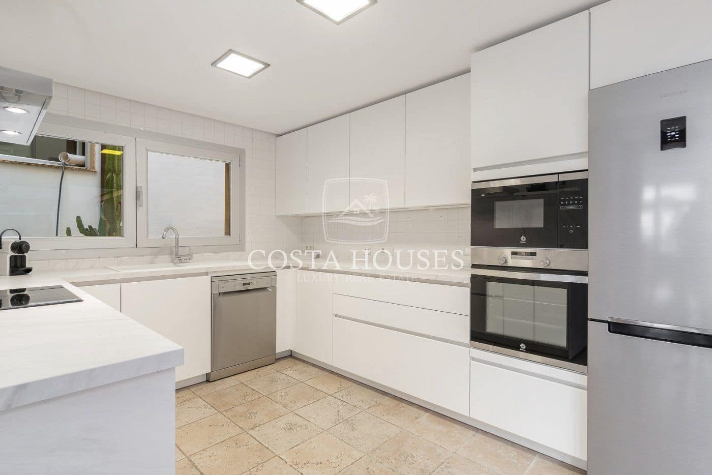 Chalet de 4 habitaciones en Javea / Xàbia en venta con piscina garaje - 2.340.000 € (Ref: 10078387)