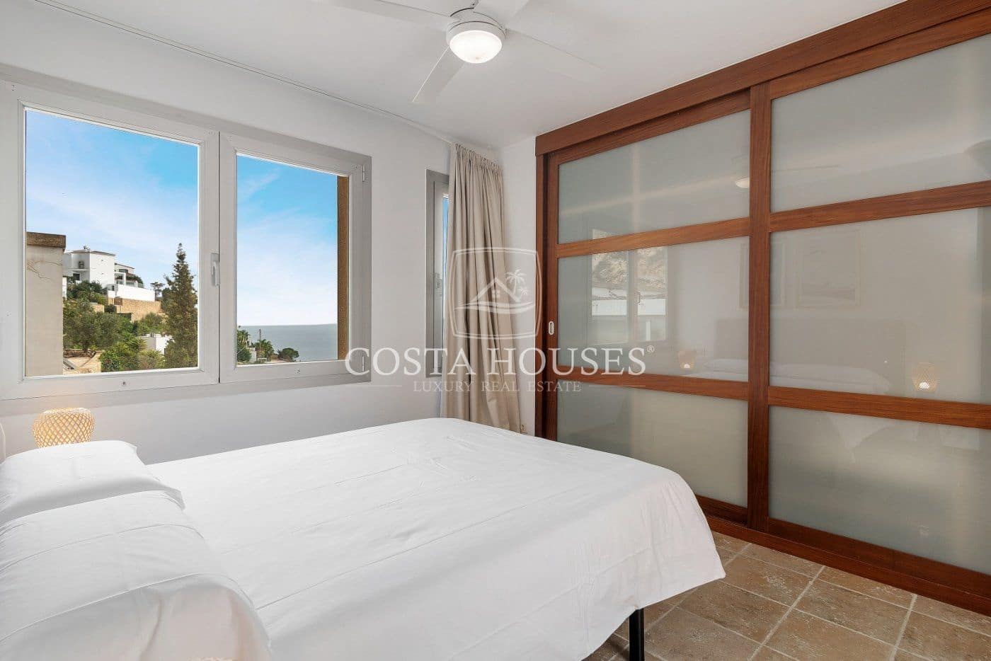 Chalet de 4 habitaciones en Javea / Xàbia en venta con piscina garaje - 2.340.000 € (Ref: 10078387)