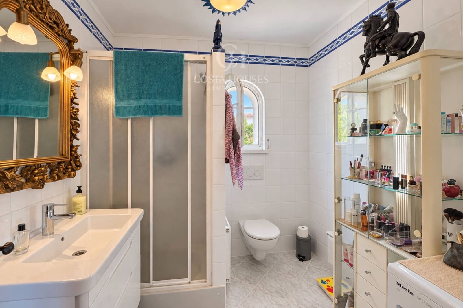 4 sypialnia Willa na sprzedaż w Javea / Xabia z basenem garażem - 750 000 € (Ref: 10120209)