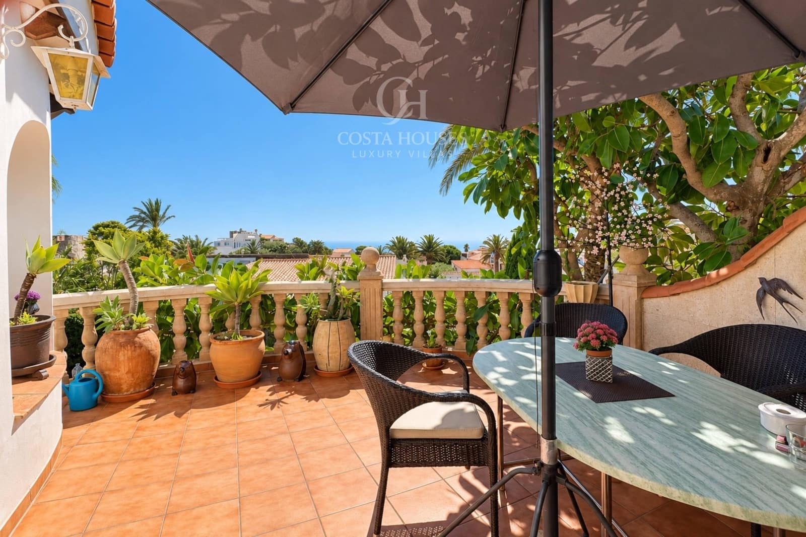 4 sypialnia Willa na sprzedaż w Javea / Xabia z basenem garażem - 750 000 € (Ref: 10120209)