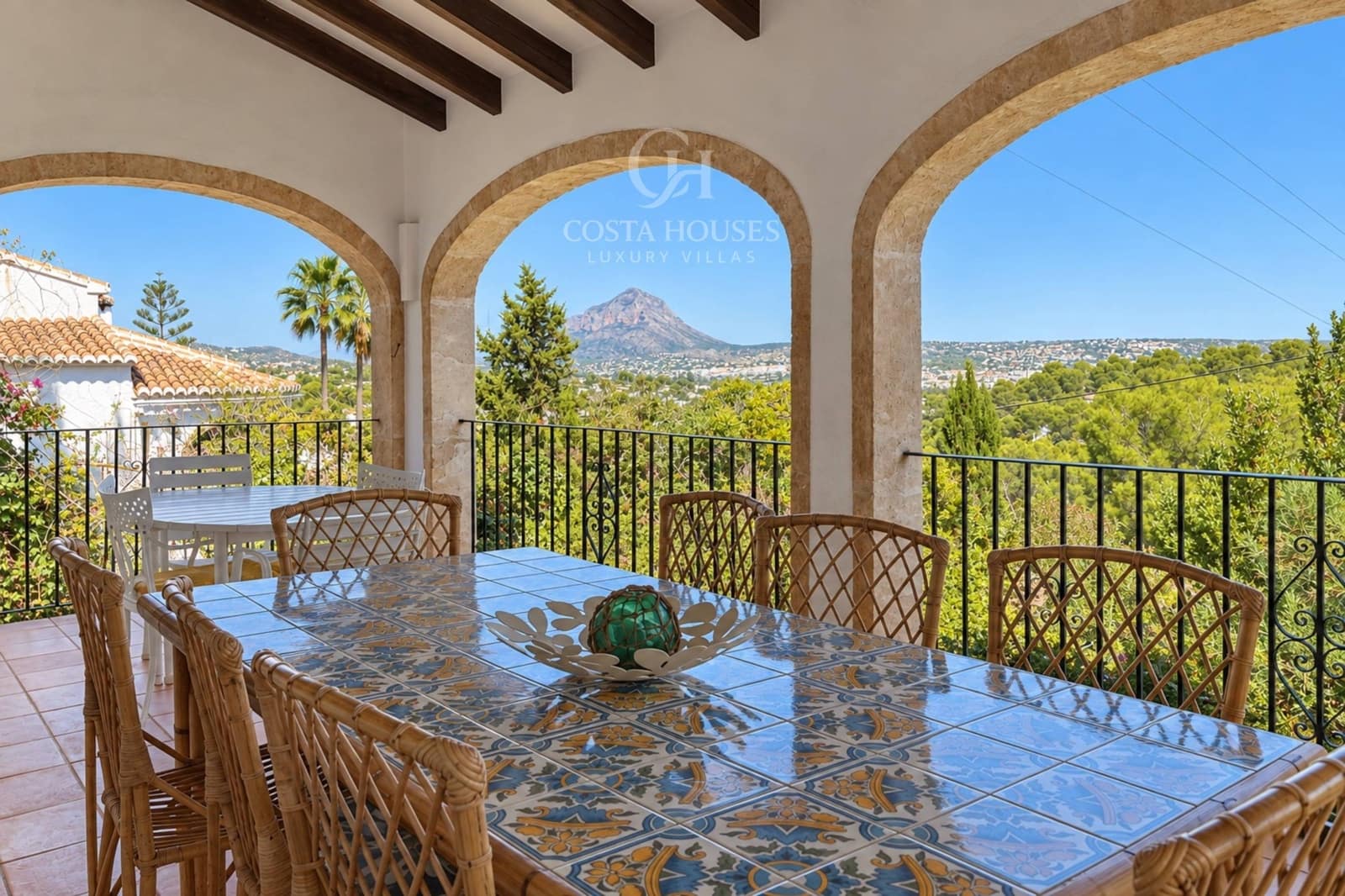6 Zimmer Villa zu verkaufen in Javea / Xabia mit Pool Garage - 1.200.000 € (Ref: 10136081)