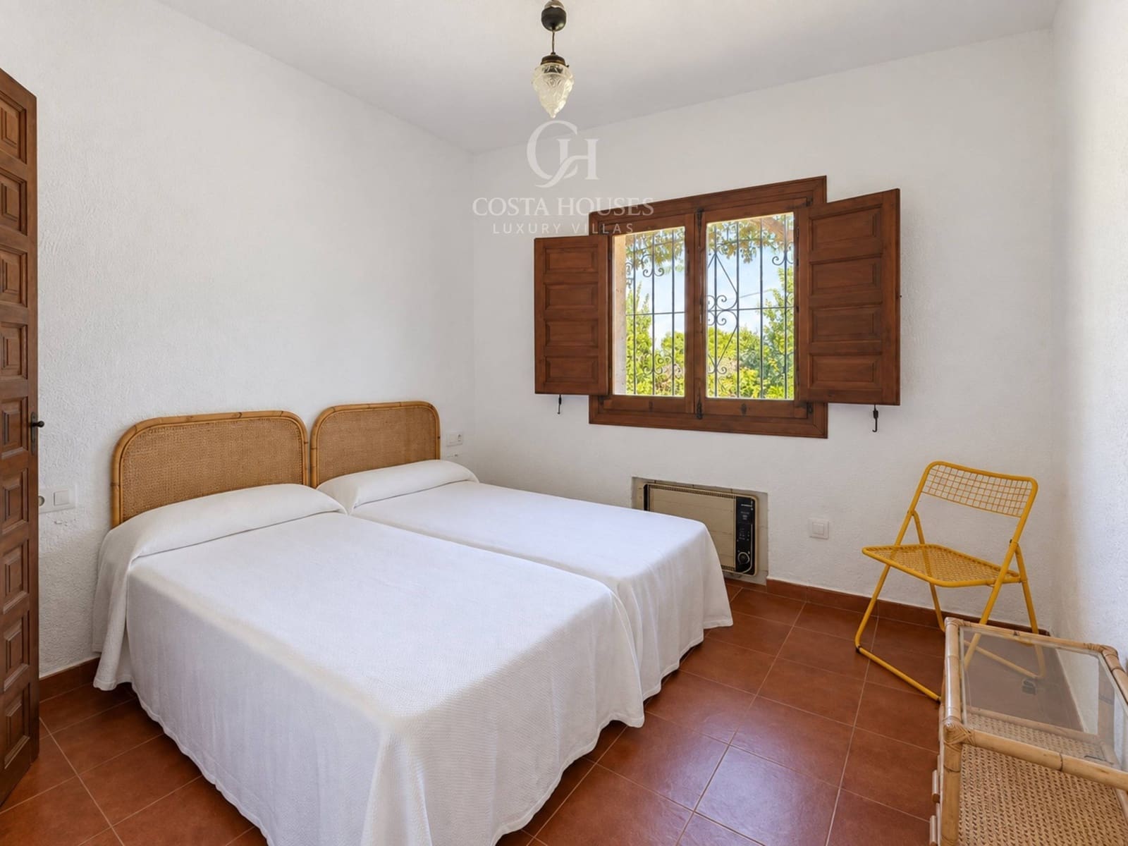 6 Zimmer Villa zu verkaufen in Javea / Xabia mit Pool Garage - 1.200.000 € (Ref: 10136081)