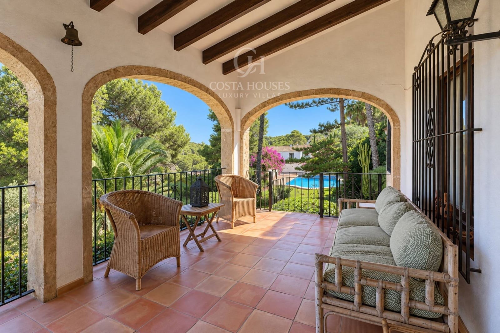 6 Zimmer Villa zu verkaufen in Javea / Xabia mit Pool Garage - 1.200.000 € (Ref: 10136081)