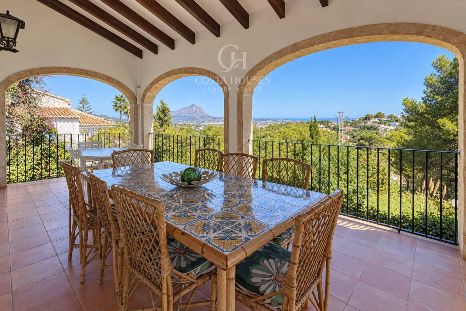 6 Zimmer Villa zu verkaufen in Javea / Xabia mit Pool Garage - 1.200.000 € (Ref: 10136081)
