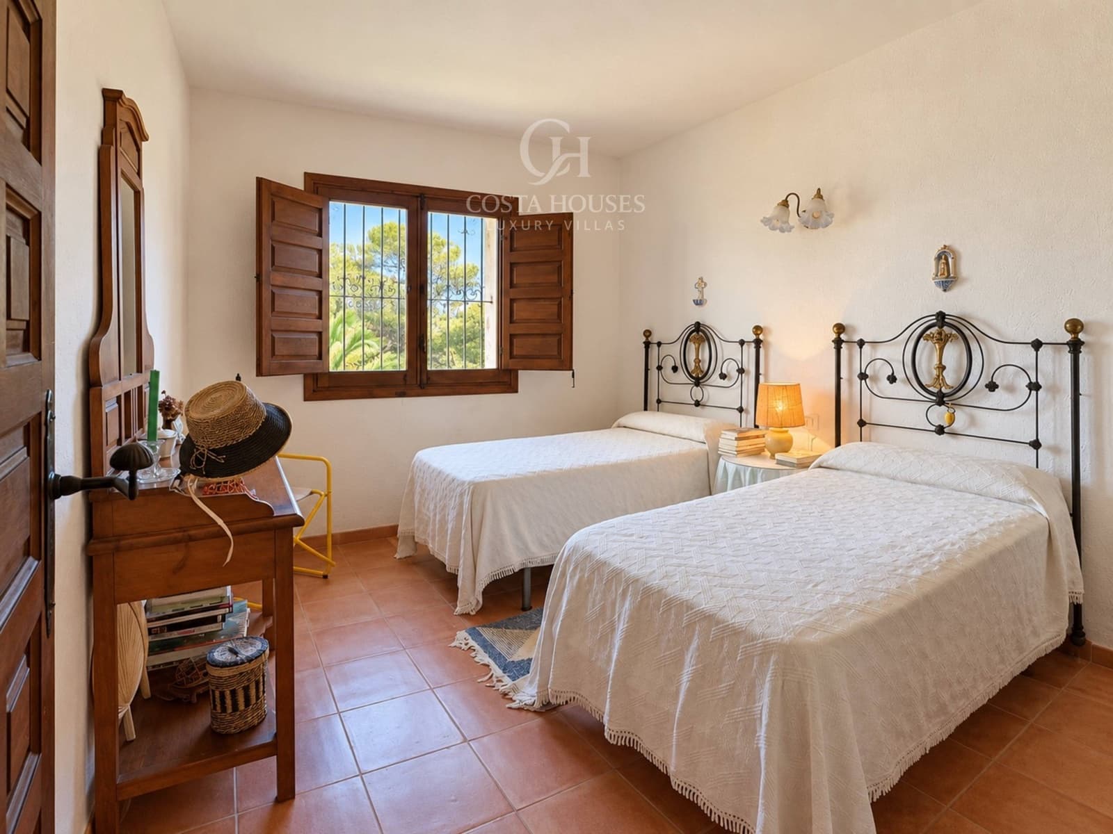 6 Zimmer Villa zu verkaufen in Javea / Xabia mit Pool Garage - 1.200.000 € (Ref: 10136081)