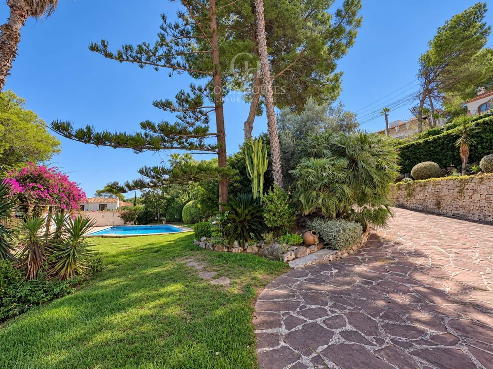 6 Zimmer Villa zu verkaufen in Javea / Xabia mit Pool Garage - 1.200.000 € (Ref: 10136081)