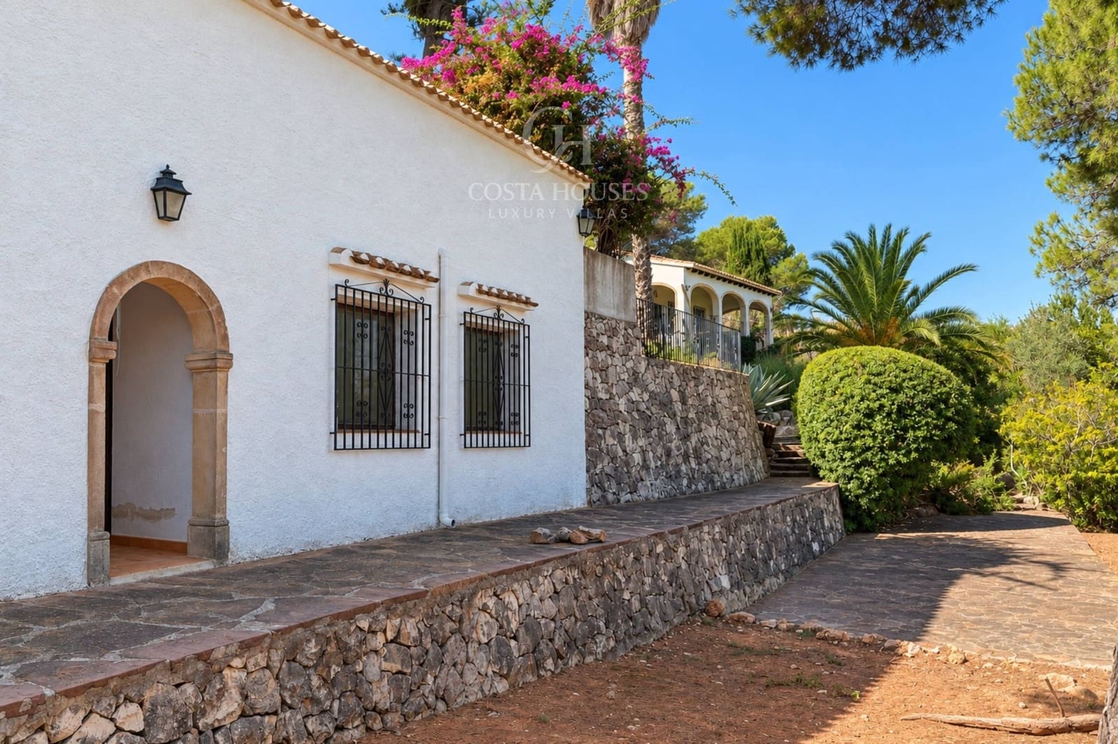 6 Zimmer Villa zu verkaufen in Javea / Xabia mit Pool Garage - 1.200.000 € (Ref: 10136081)