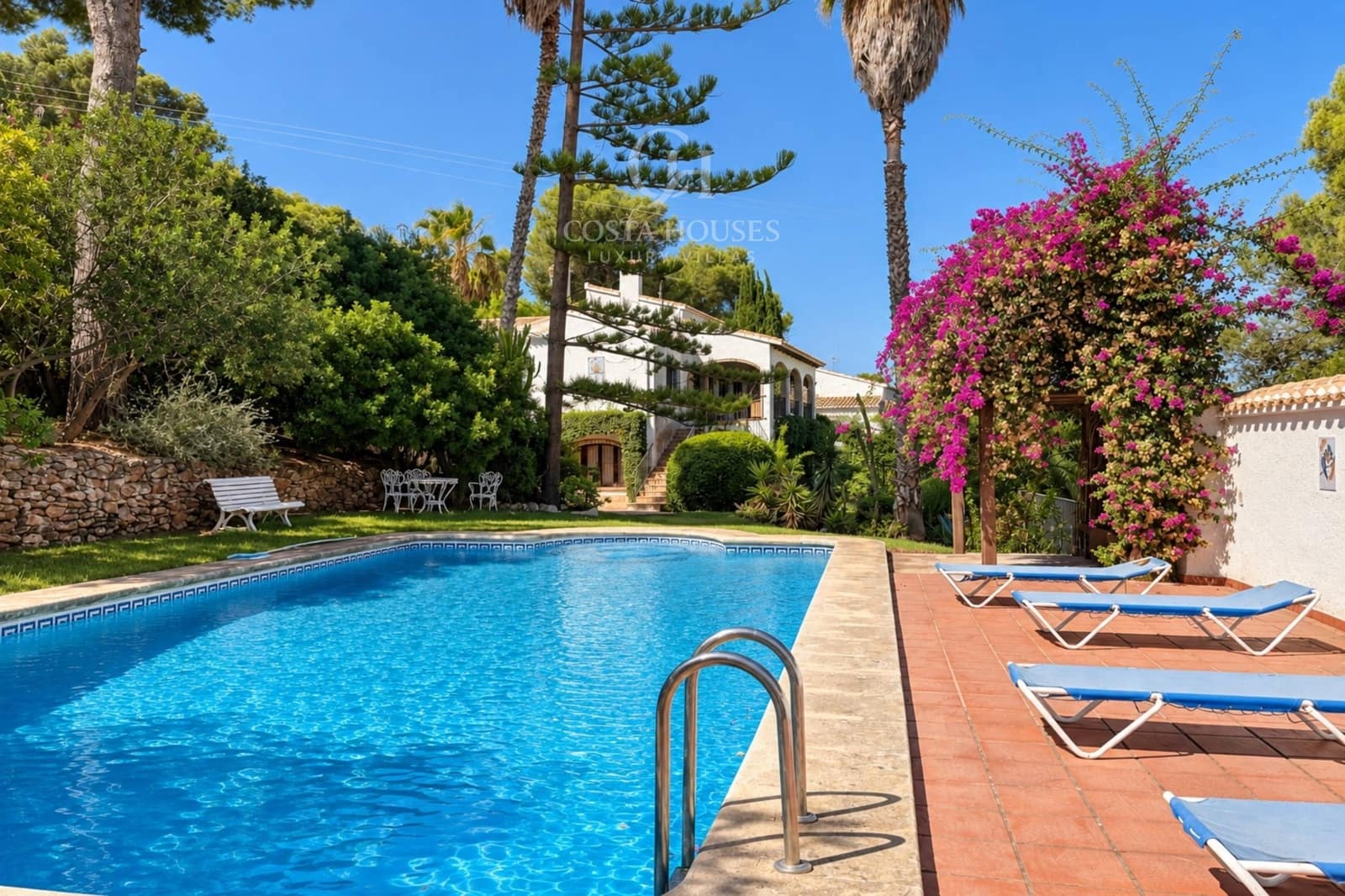 6 Zimmer Villa zu verkaufen in Javea / Xabia mit Pool Garage - 1.200.000 € (Ref: 10136081)