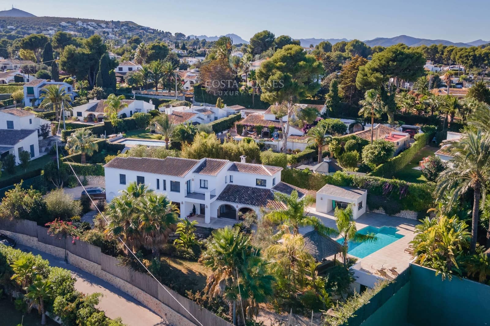 5 sypialnia Willa na sprzedaż w Javea / Xabia z basenem garażem - 1 795 000 € (Ref: 10136082)