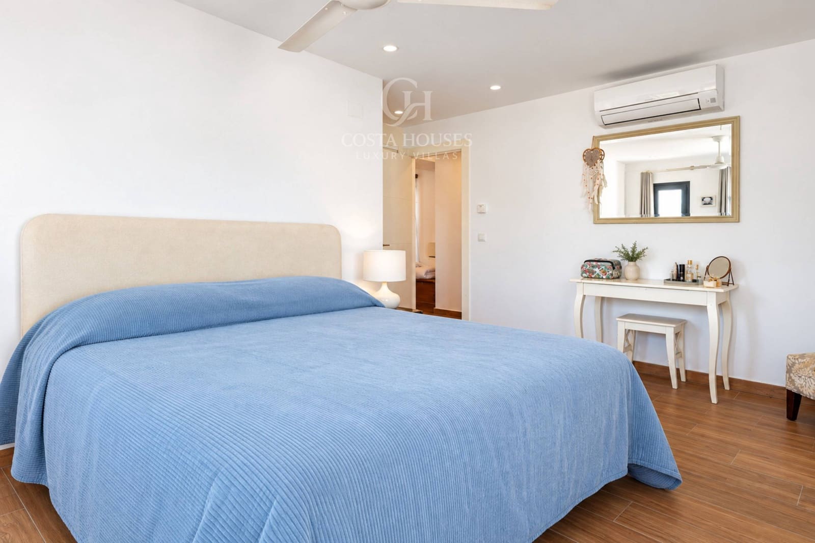 5 sypialnia Willa na sprzedaż w Javea / Xabia z basenem garażem - 1 795 000 € (Ref: 10136082)