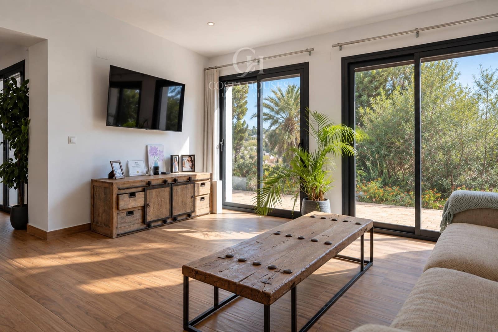 5 bedroom Villa for sale in Javea / Xabia with pool garage - € 1,795,000 (Ref: 10136082)