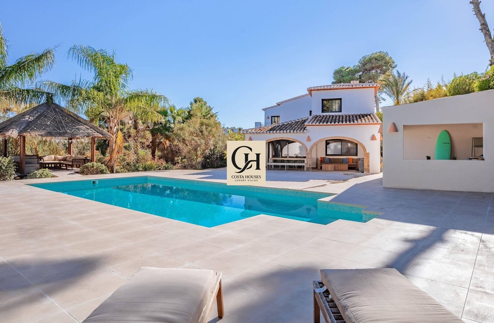 5 bedroom Villa for sale in Javea / Xabia with pool garage - € 1,795,000 (Ref: 10136082)