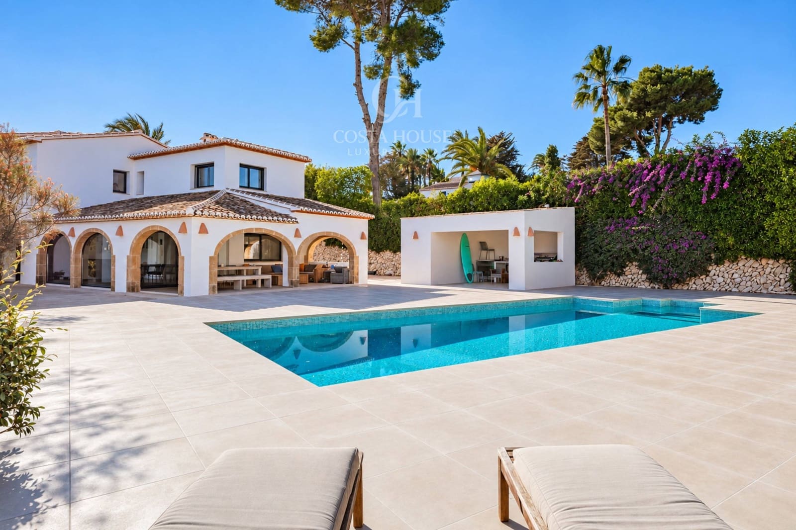 5 bedroom Villa for sale in Javea / Xabia with pool garage - € 1,795,000 (Ref: 10136082)
