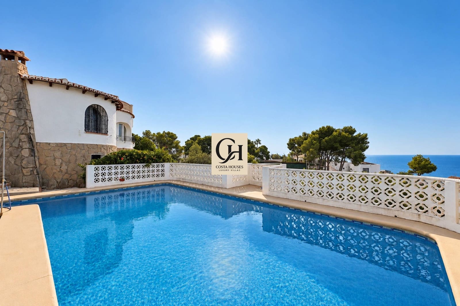 4 soverom Villa til salgs i Javea / Xabia med svømmebasseng garasje - € 990 000 (Ref: 10139735)